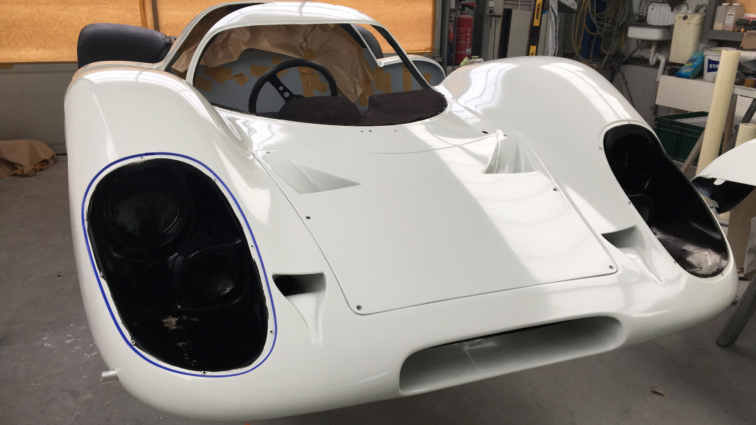 SMALL_high_disassembling_and_restoring_the_917_001_2019_porsche_ag (8)
